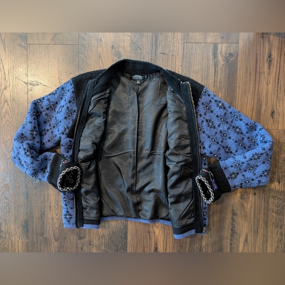 Vintage Icelandic Design Sweater Wool Nordic Embroidered Full Zip Lined Small - Picture 5 of 12